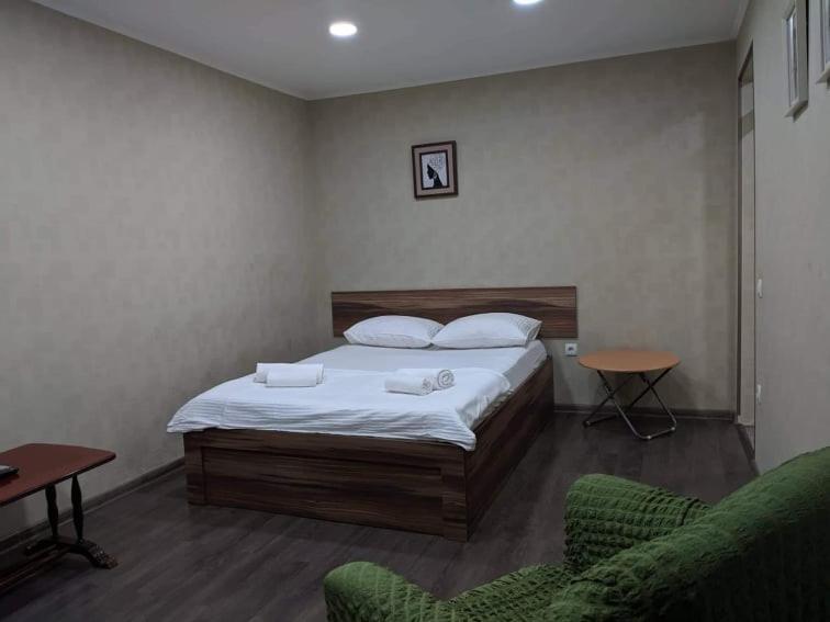 Lagaza'S Home Pekini Tbilisi Exteriör bild